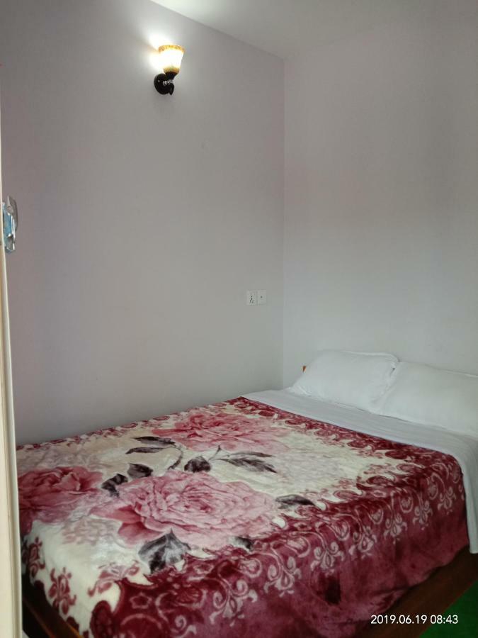 Hotel Aarjan And Restaurant Pokhara Chambre photo